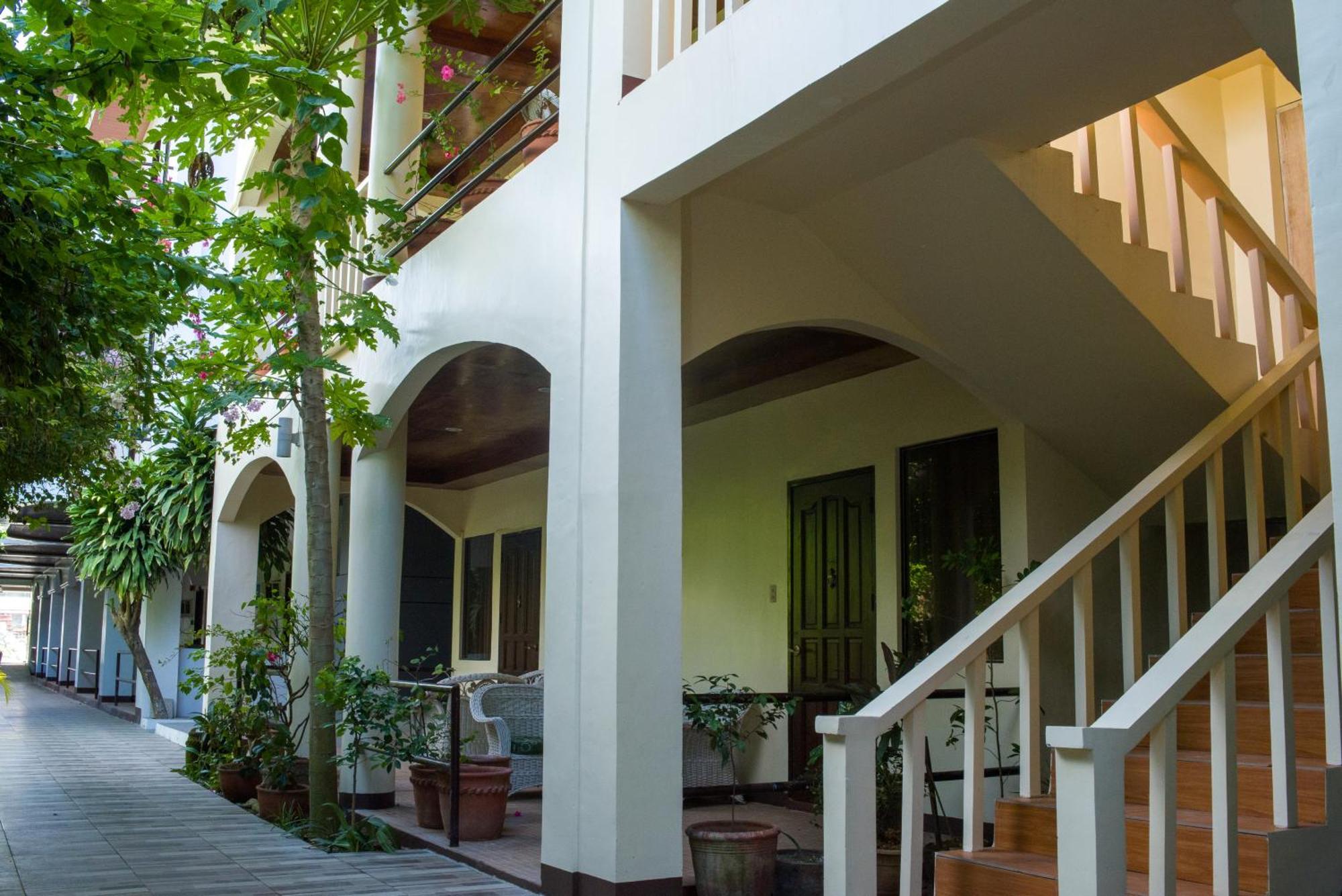 Lukay Las Brisas Balabag  Εξωτερικό φωτογραφία